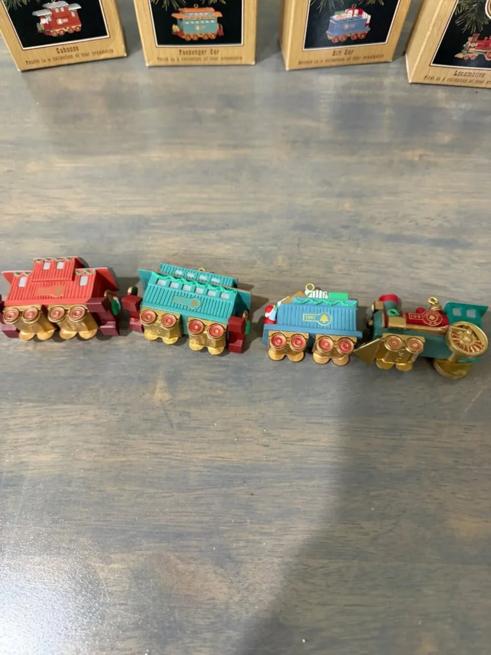 Hallmark Keepsake Ornaments Klaus & CO RR Train Locomotive Cars Set 4